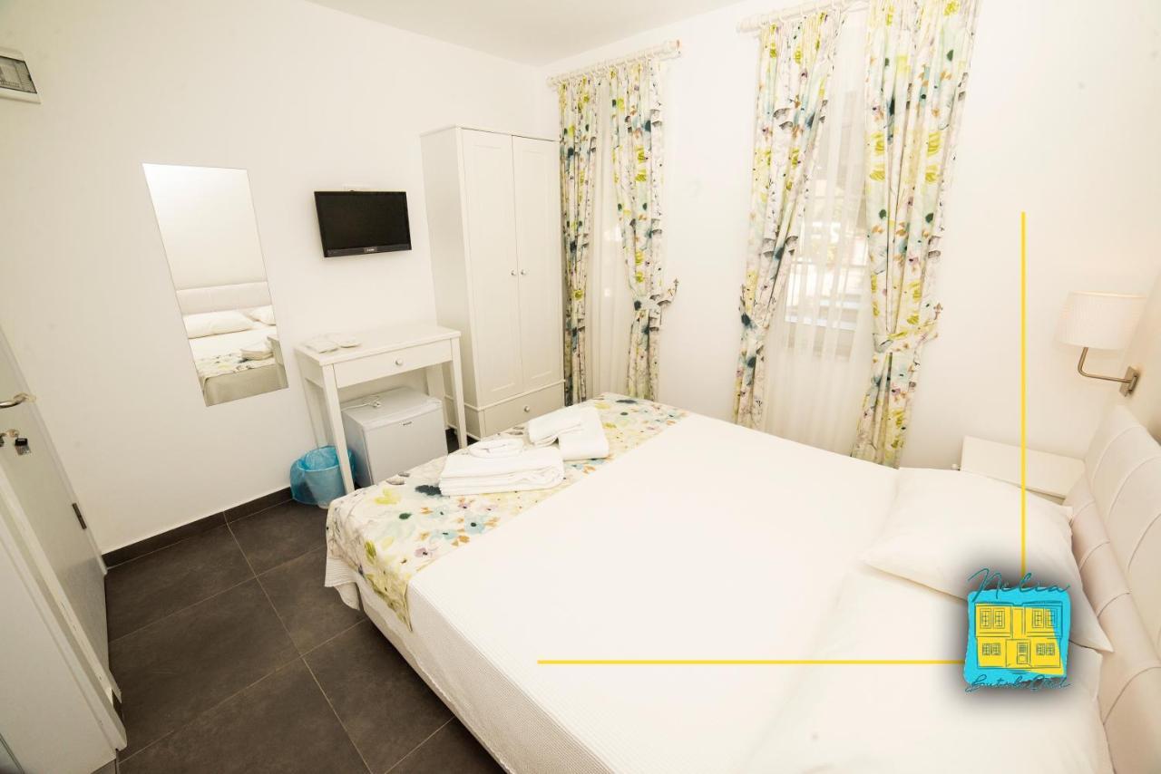 Nilia Butik Otel Бозджаада Екстериор снимка