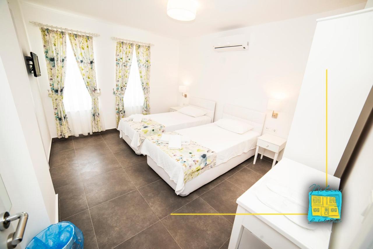 Nilia Butik Otel Бозджаада Екстериор снимка